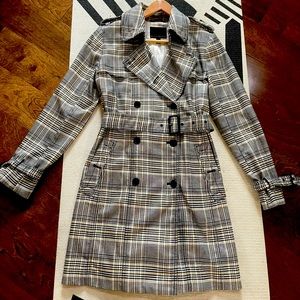 Brand new, never worn, extra small, plaid, Banana Republic, trench coat.